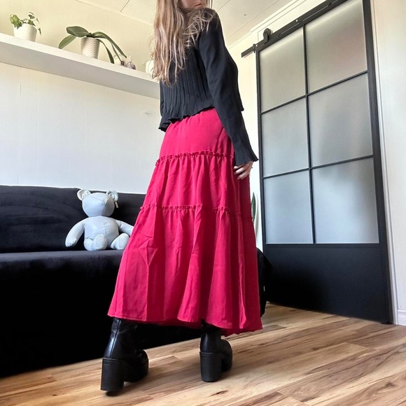 Red Tiered Ruffle Summer Maxi Skirt - Picture 3 of 8